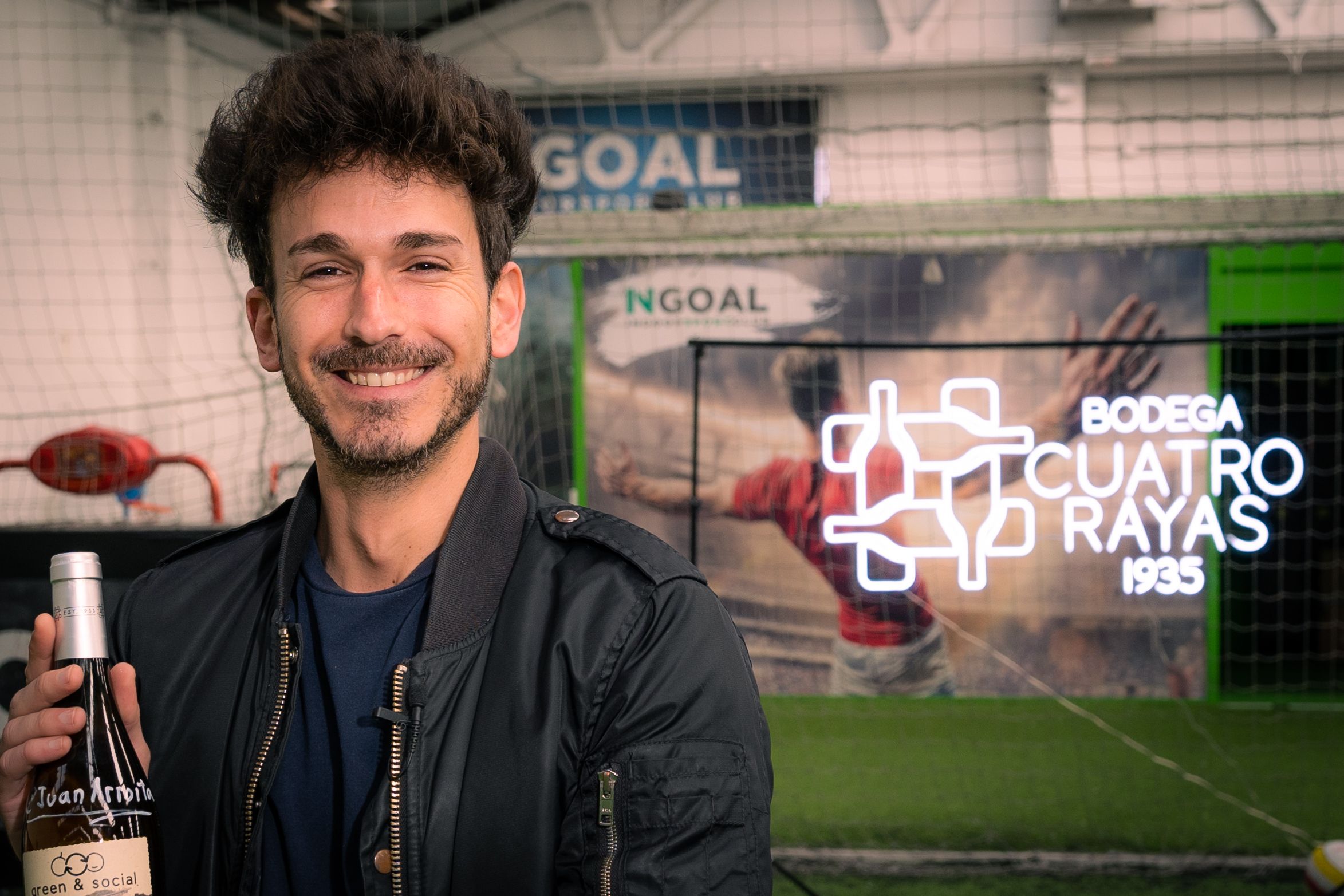 El entrenador de la Kings League y periodista Juan Arroita pisa el verde de “Talentos Green & Social”