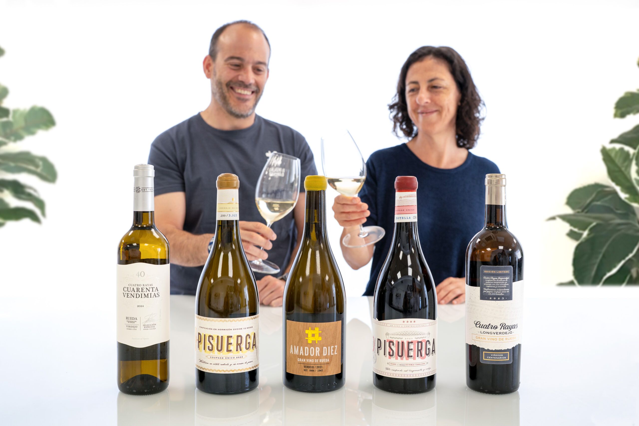 Parker puntúa con 90 o más cinco vinos de Bodega Cuatro Rayas y subraya que es “una cooperativa ejemplar”