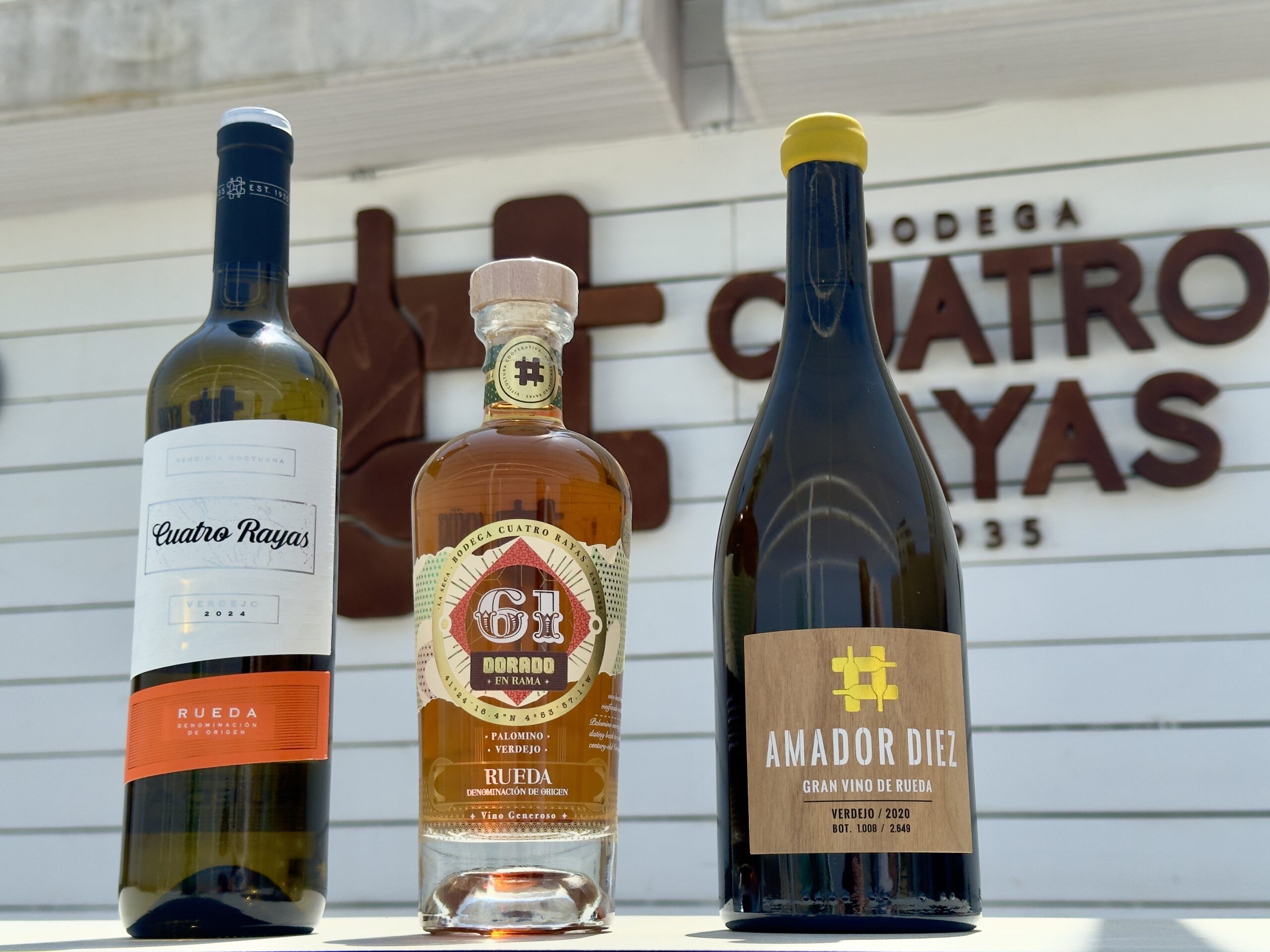 Three wines from Bodega Cuatro Rayas rank among DO Rueda’s top ten at the Decanter Awards 2025